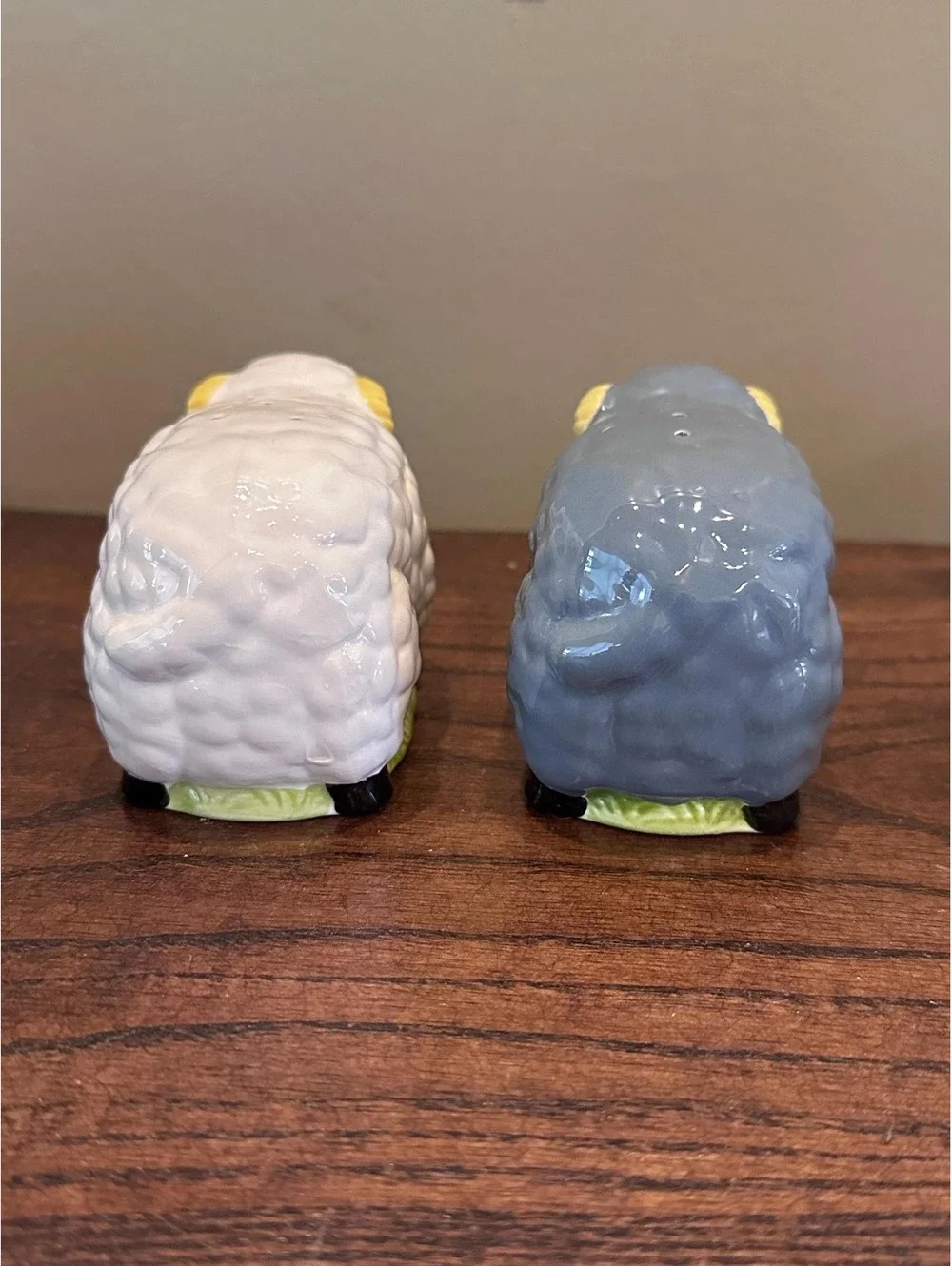 Vintage Gray and White Sheep Salt and Pepper Shakers Japan